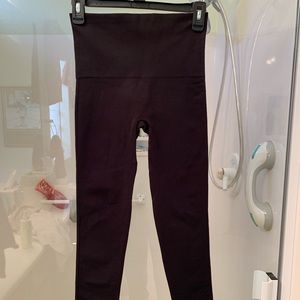 EUC Spanx black leggings